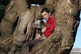 ENFANT ET CHIEN 585